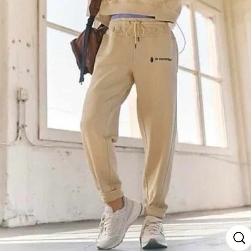 Free People Movement Undefeated Joggers 
XS